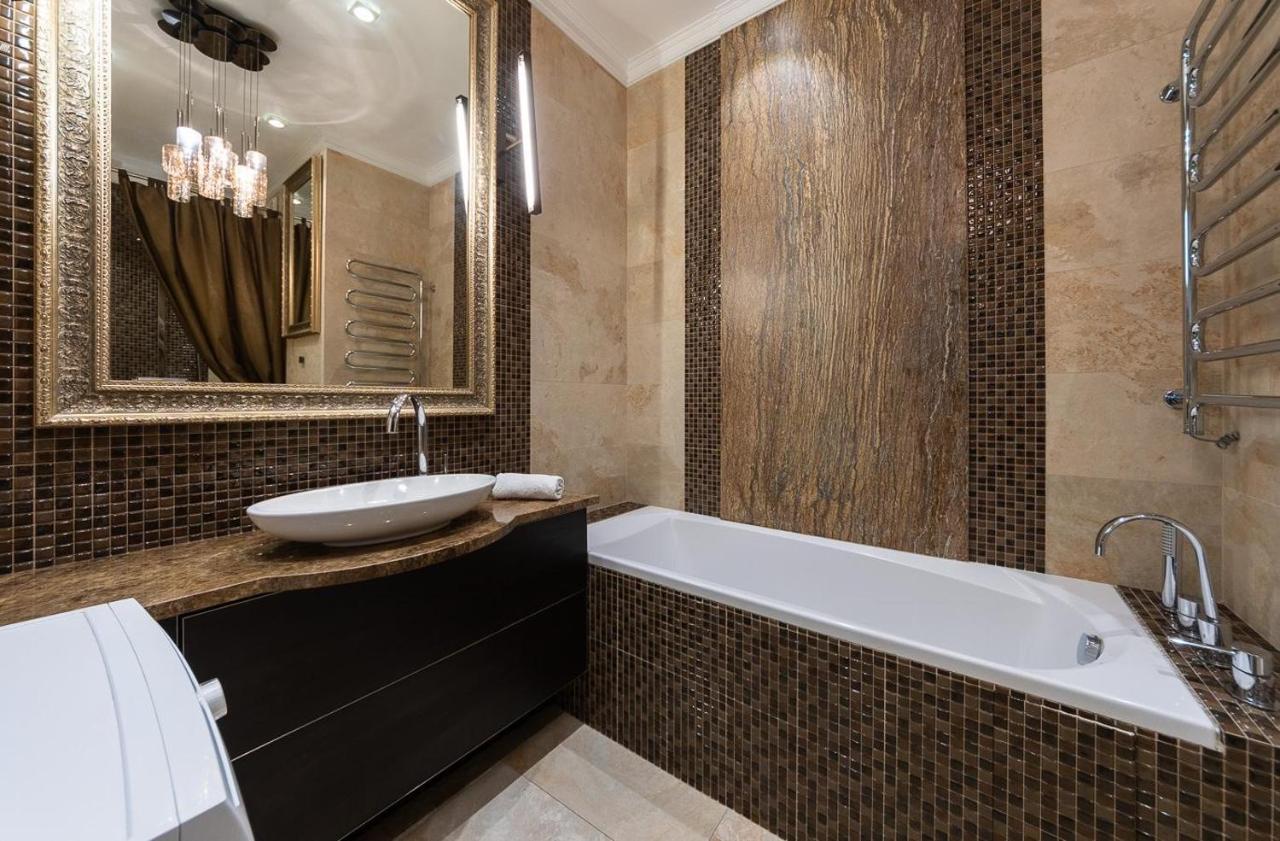 קייב Exquisite Panoramic Views Apartment Dnipro Embankment מראה חיצוני תמונה